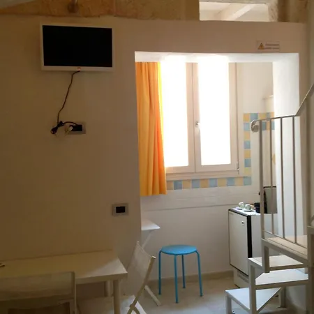 Bed & Breakfast Cantaluna 3*