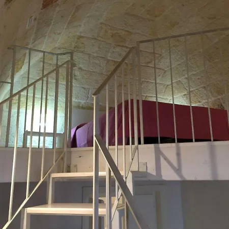 Bed & Breakfast Cantaluna 3*