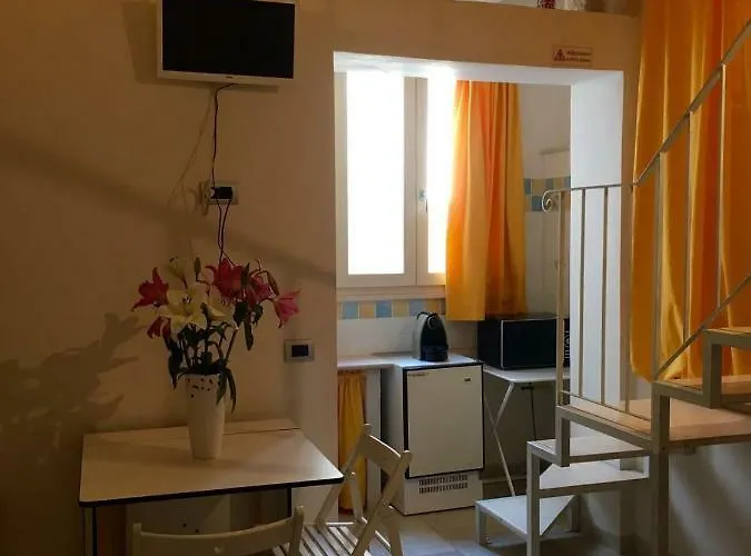 Cantaluna Полиньяно-а-Маре